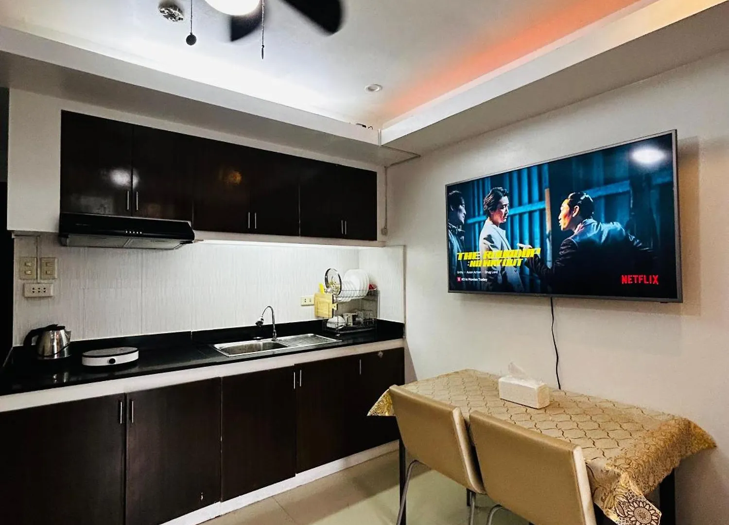 Staycation At Mikaellas Kassel Manila Apartment